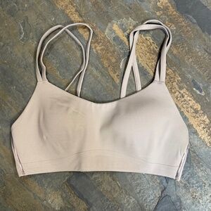 Lululemon Like A Cloud Bra Size 4 B/C Cups